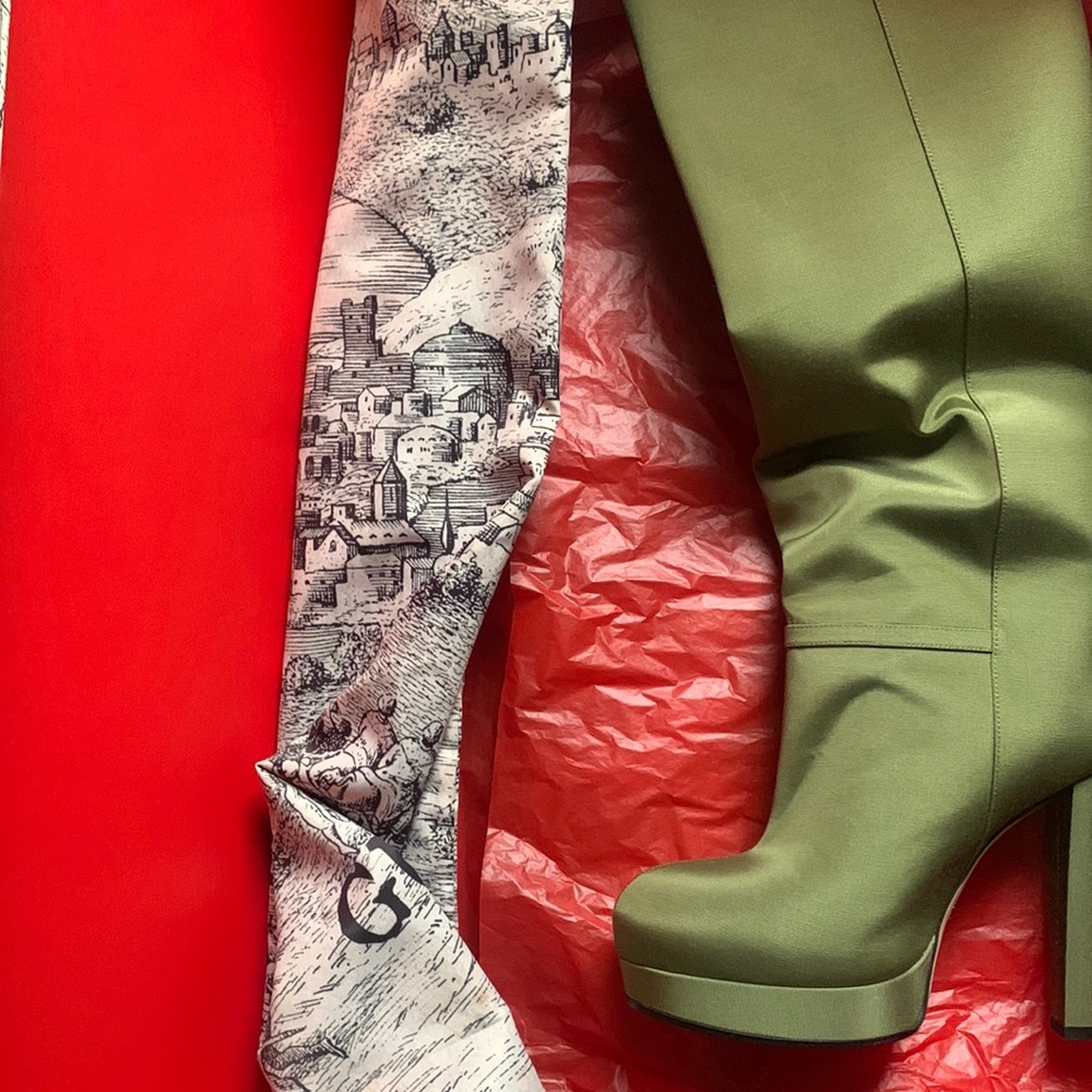 Gucci Boots Size 38 Green Pale Oil New in Box